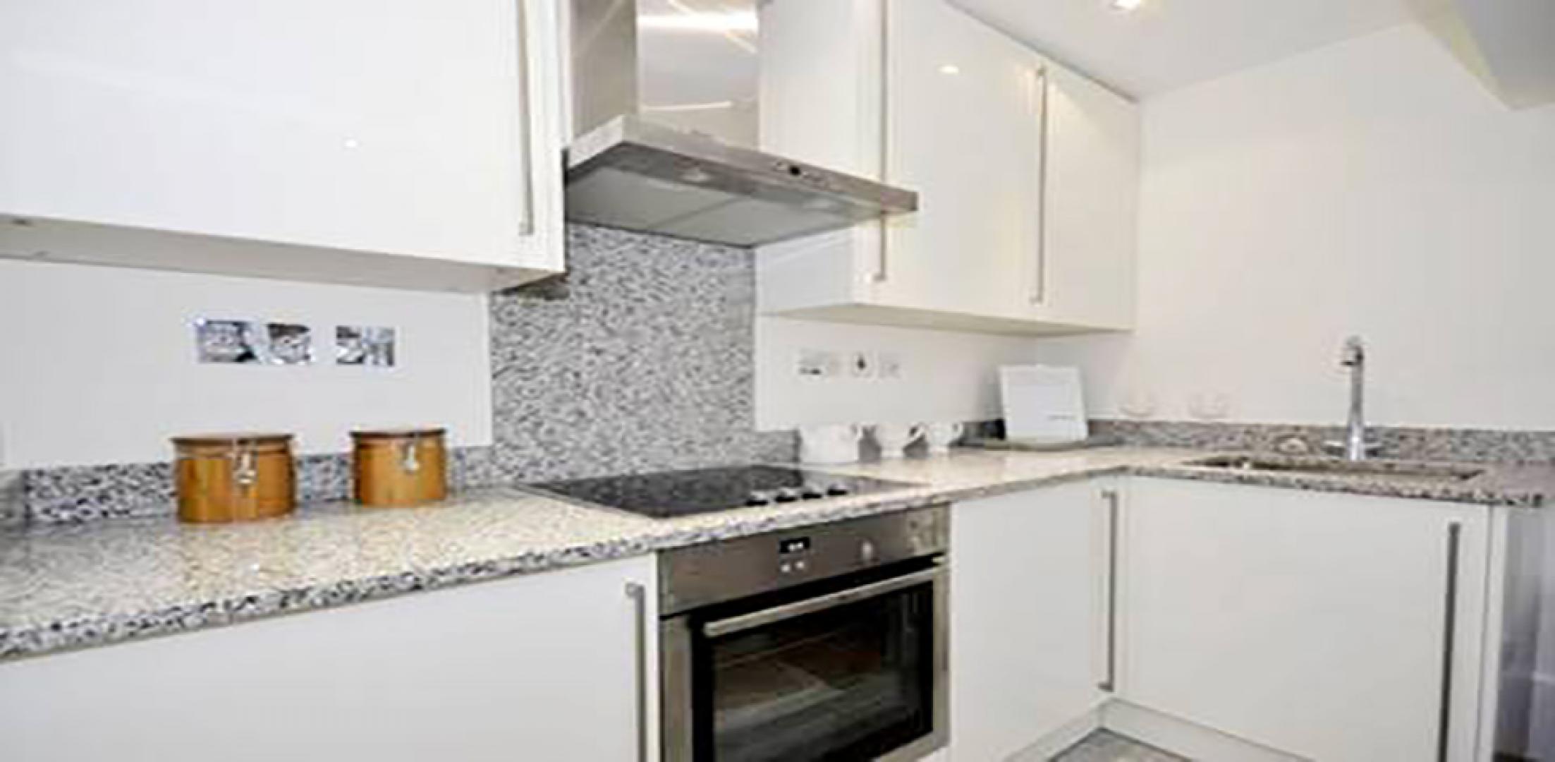 			UNDER OFFER , Studio Apartment, 1 bath, 1 reception Apartment			 Fitzjohns Avenue, HAMPSTEAD